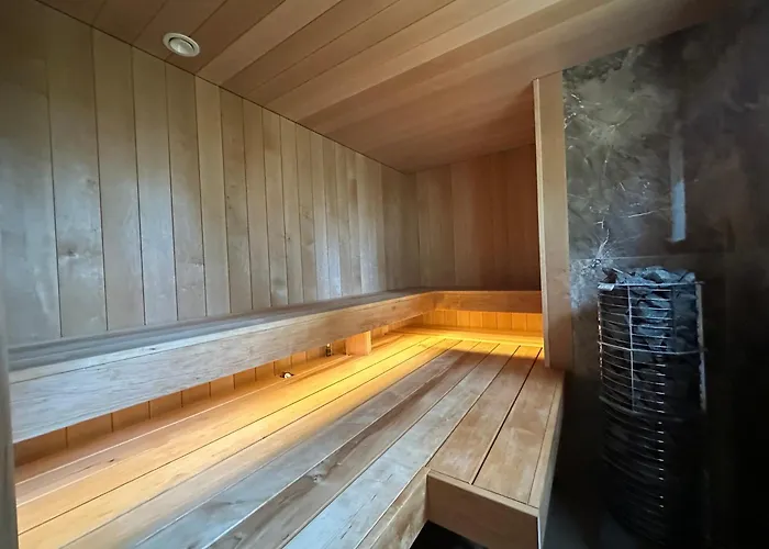 Premium Private Snowest Villa Kivitaipale